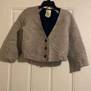 Elevenses, With elastic on the back